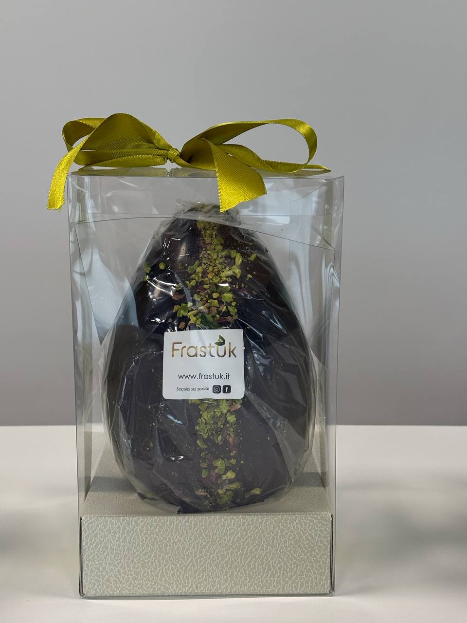 Uovo di Pasqua Cioccolato Fondente e Granella di Pistacchio